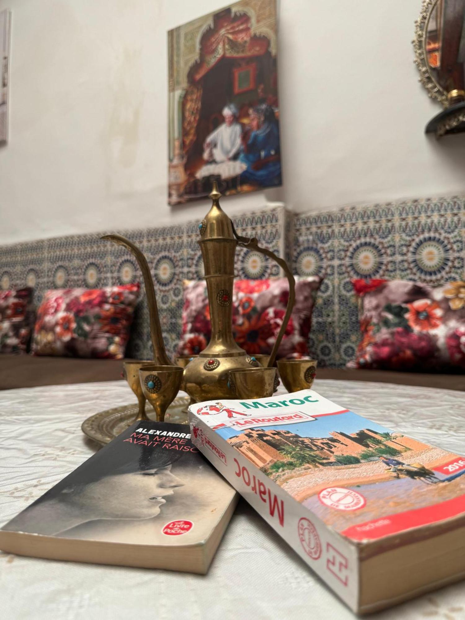 Dar Enouiina Hotell Fès Exteriör bild