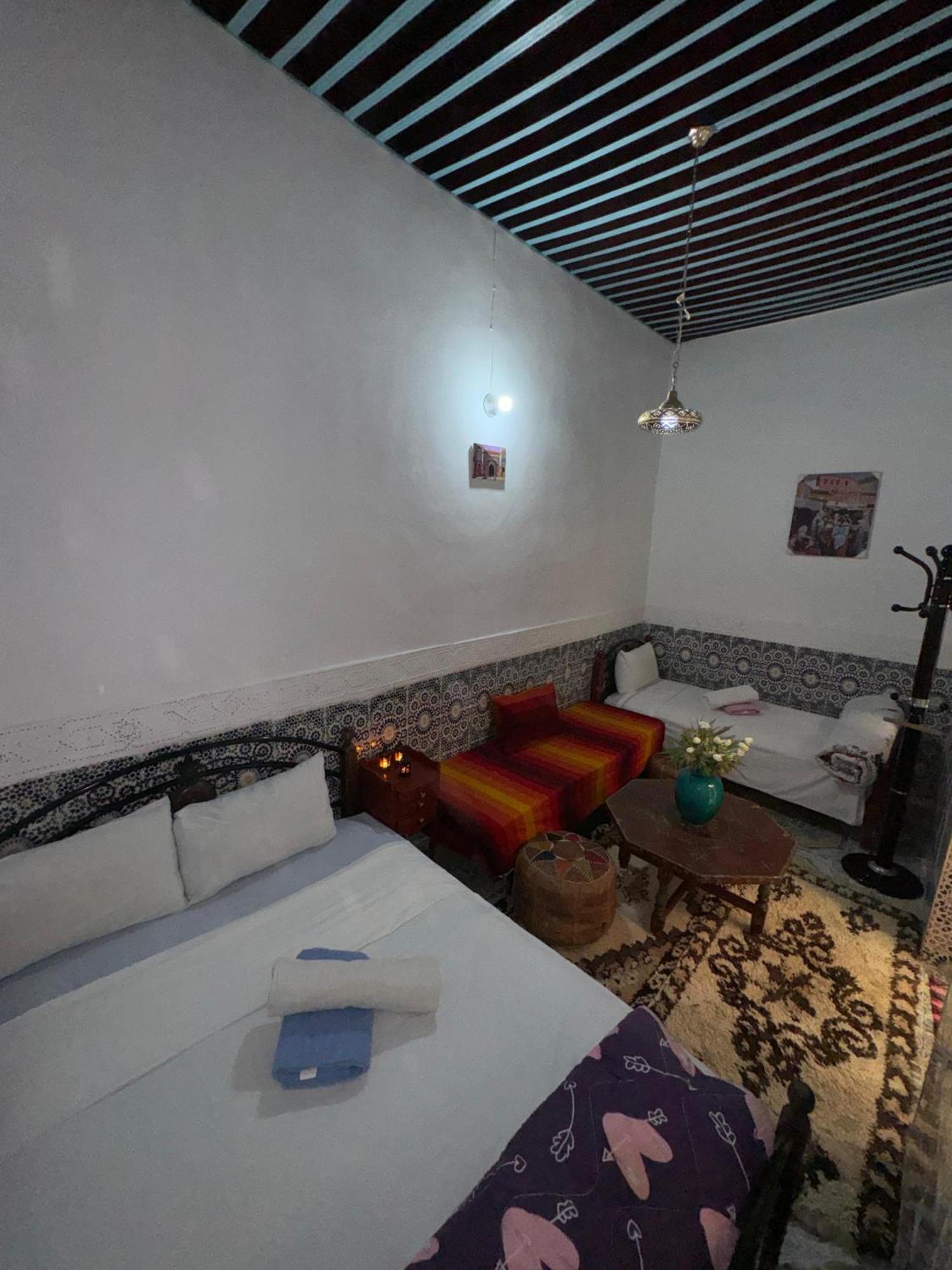 Dar Enouiina Hotell Fès Exteriör bild