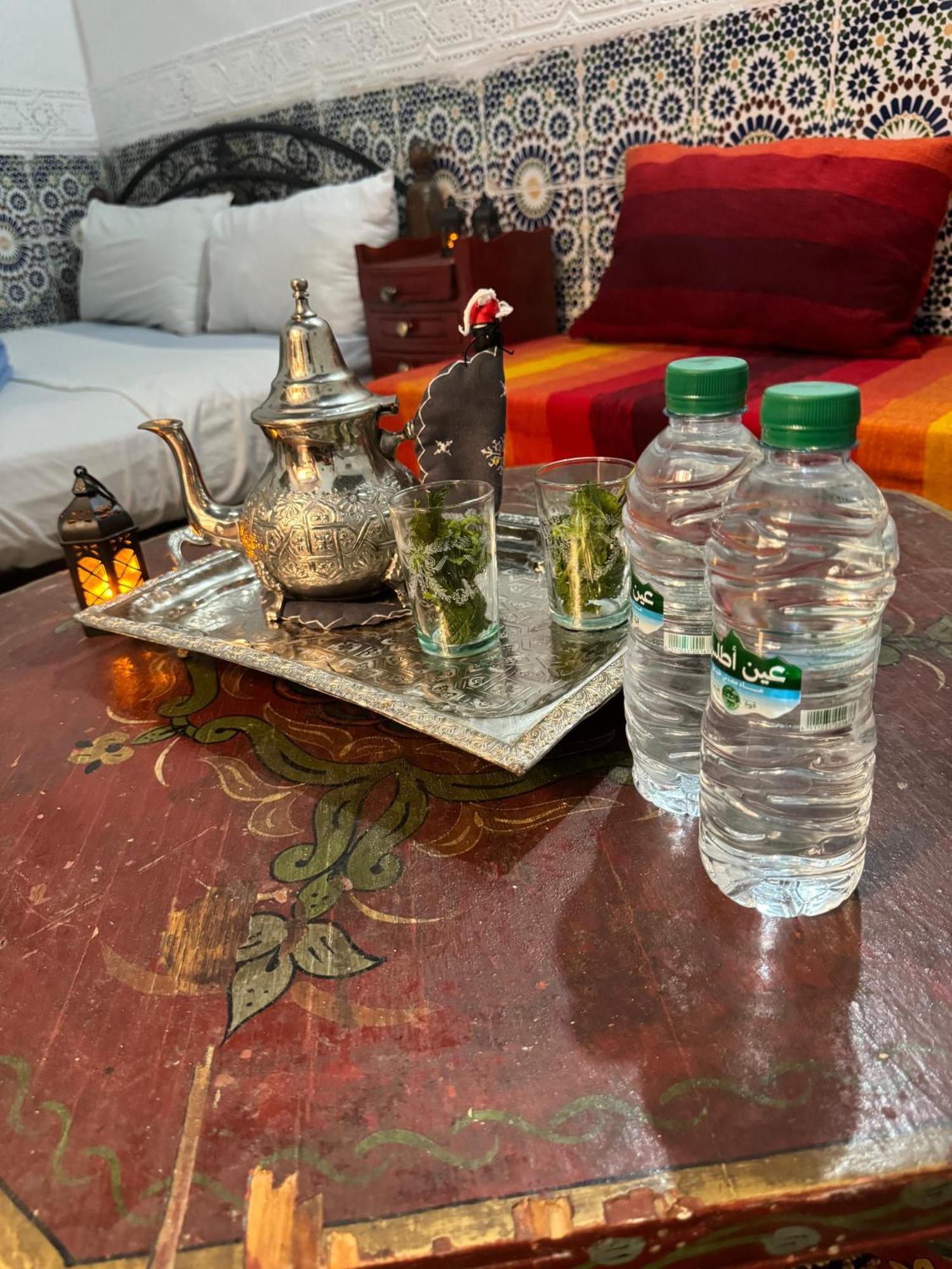 Dar Enouiina Hotell Fès Exteriör bild