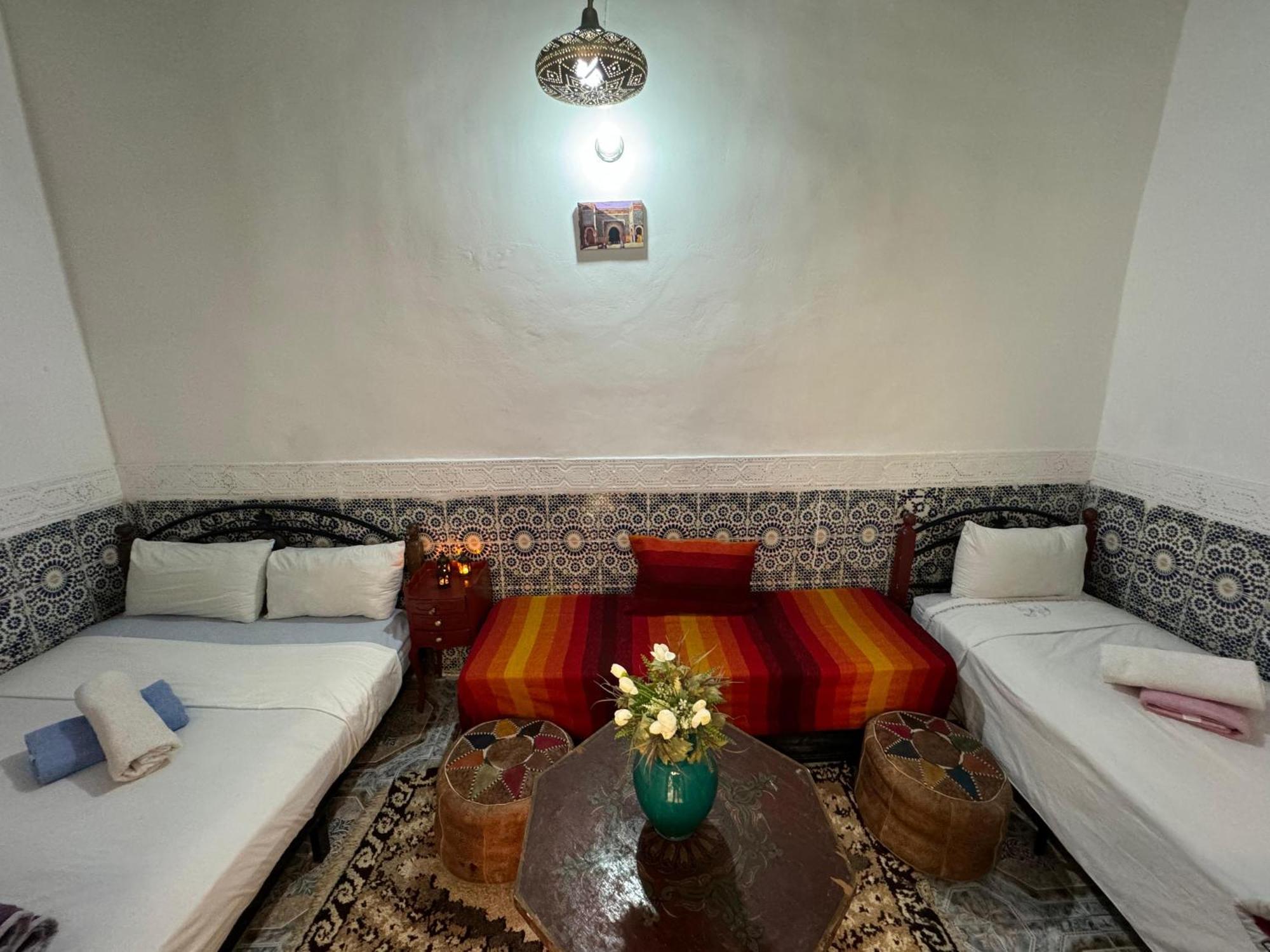 Dar Enouiina Hotell Fès Exteriör bild