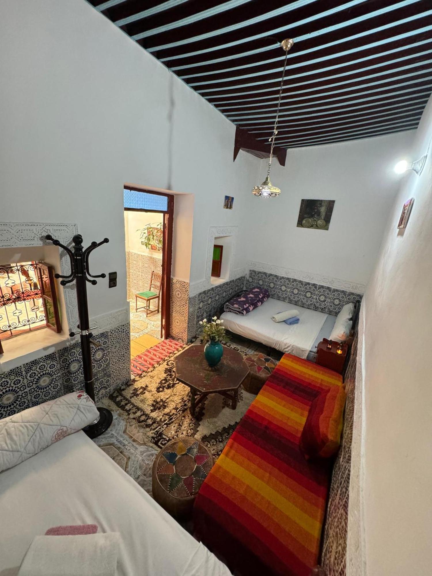 Dar Enouiina Hotell Fès Exteriör bild