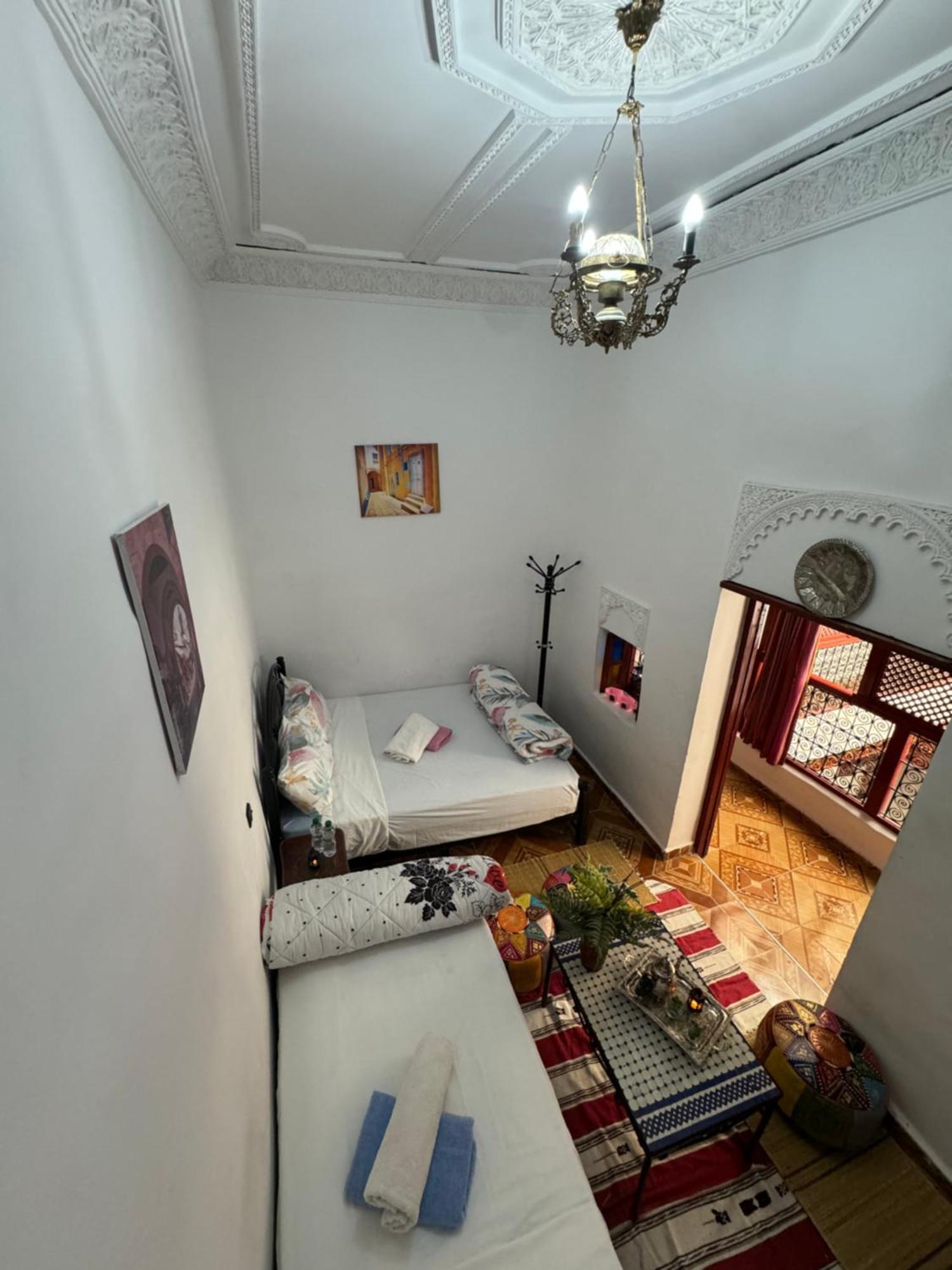 Dar Enouiina Hotell Fès Exteriör bild