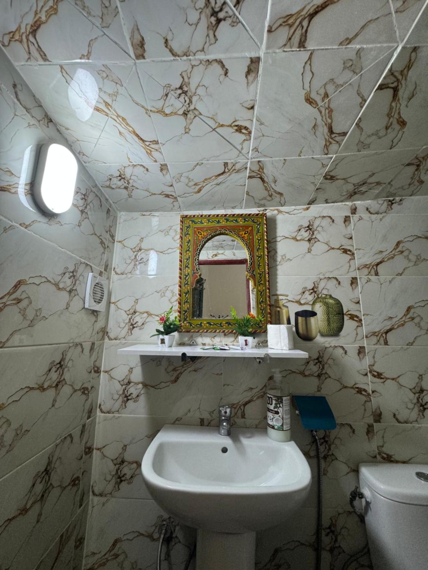 Dar Enouiina Hotell Fès Exteriör bild