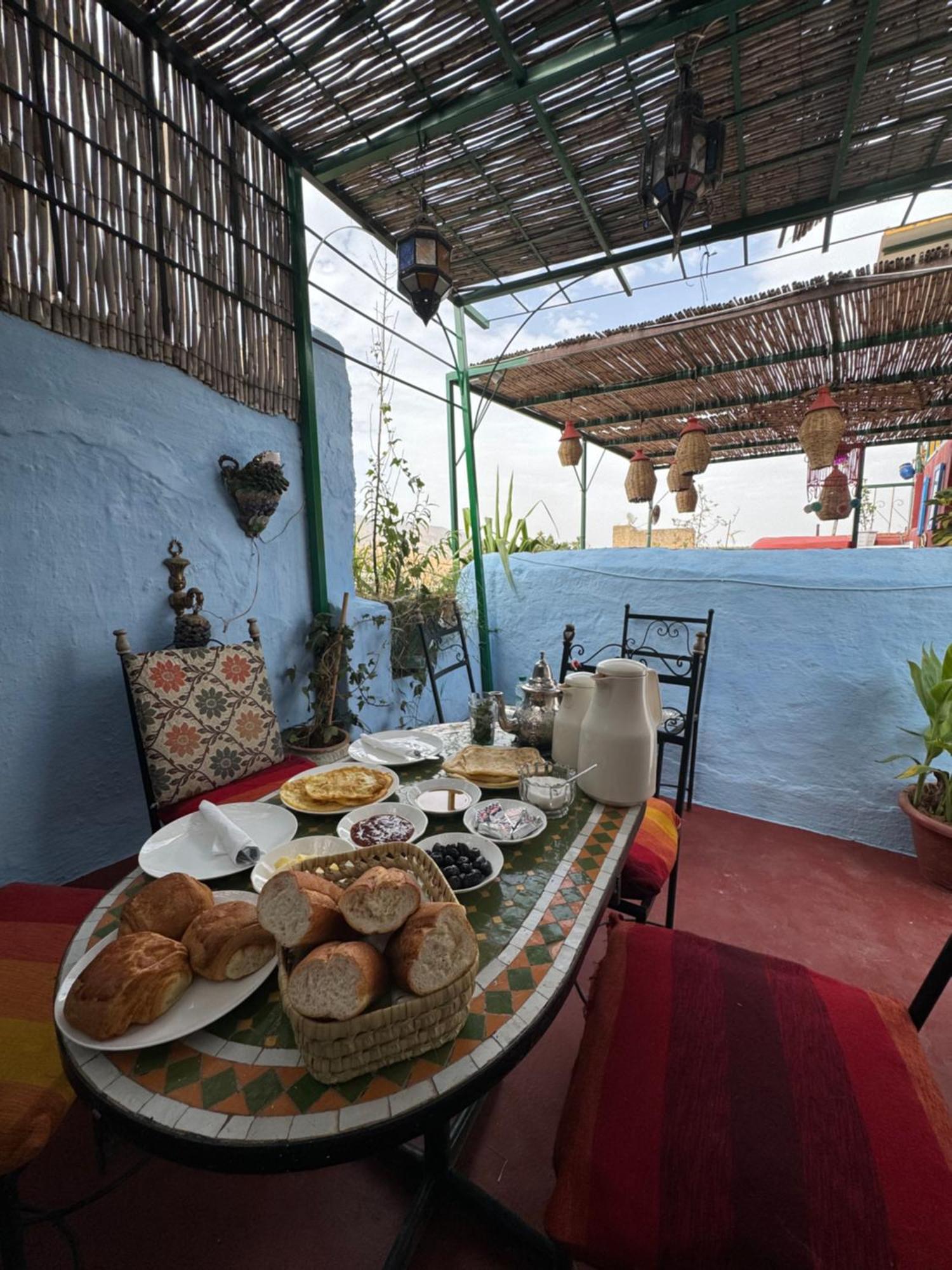 Dar Enouiina Hotell Fès Exteriör bild